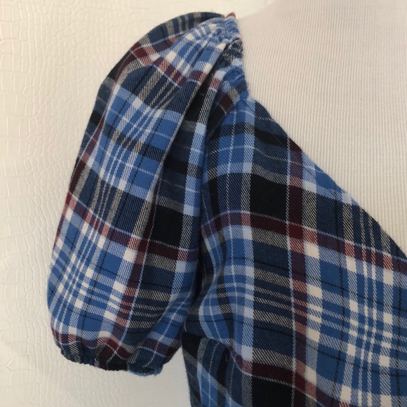 PRETTY BLUE CROP TOP 🔵 - Picture 2 of 6